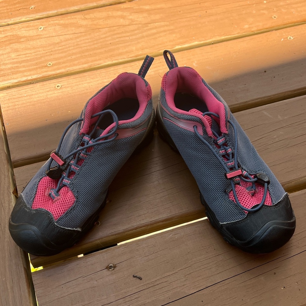 Keen Jamison Hiking Outdoor Shoe Size 5